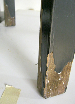 Huonekalujen entisöinnissä pohjatyöt ovat tärkeät